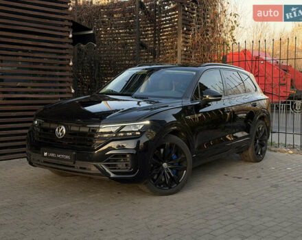 Чорний Фольксваген Туарег, об'ємом двигуна 3.96 л та пробігом 115 тис. км за 57900 $, фото 1 на Automoto.ua