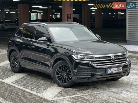 Фольксваген Туарег 2020 в Киеве на Automoto.ua Черный Фольксваген Туарег, объемом двигателя 2.97 л и пробегом 88 тыс. км за 45500 $, фото 1 на Automoto.ua