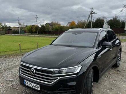 Фольксваген Туарег 2020 в Борисполе на Automoto.ua Черный Фольксваген Туарег, объемом двигателя 3 л и пробегом 193 тыс. км за 39900 $, фото 1 на Automoto.ua