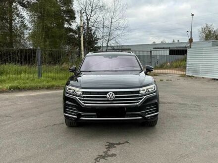 Черный Фольксваген Туарег, объемом двигателя 3 л и пробегом 100 тыс. км за 41800 $, фото 1 на Automoto.ua