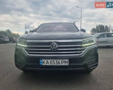 Черный Фольксваген Туарег, объемом двигателя 2.97 л и пробегом 133 тыс. км за 48500 $, фото 1 на Automoto.ua