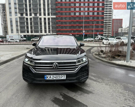 Чорний Фольксваген Туарег, об'ємом двигуна 2.97 л та пробігом 215 тис. км за 39800 $, фото 1 на Automoto.ua