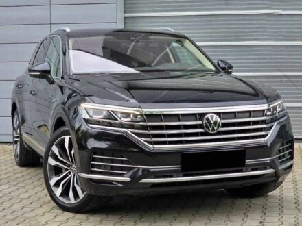 Фольксваген Туарег 2021 у Сумах на Automoto.ua Чорний Фольксваген Туарег, об'ємом двигуна 3 л та пробігом 55 тис. км за 40000 $, фото 1 на Automoto.ua