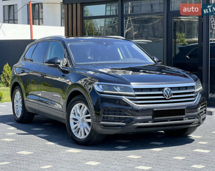 Черный Фольксваген Туарег, объемом двигателя 3 л и пробегом 143 тыс. км за 46000 $, фото 1 на Automoto.ua