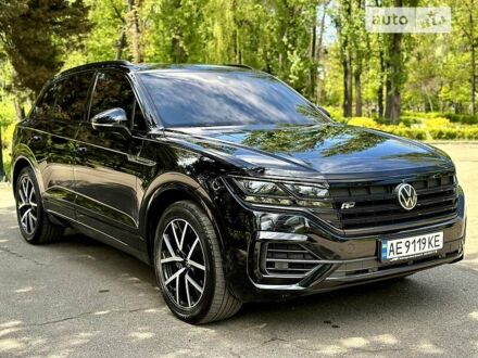 Фольксваген Туарег 2021 в Киеве на Automoto.ua Черный Фольксваген Туарег, объемом двигателя 3 л и пробегом 60 тыс. км за 65950 $, фото 1 на Automoto.ua