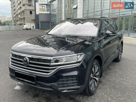 Фольксваген Туарег 2021 в Харькове на Automoto.ua Черный Фольксваген Туарег, объемом двигателя 2.97 л и пробегом 106 тыс. км за 54500 $, фото 1 на Automoto.ua