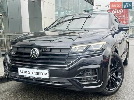 Фольксваген Туарег 2021 в Киеве на Automoto.ua Черный Фольксваген Туарег, объемом двигателя 2.99 л и пробегом 35 тыс. км за 59436 $, фото 1 на Automoto.ua