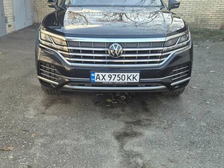 Черный Фольксваген Туарег, объемом двигателя 2.97 л и пробегом 112 тыс. км за 67500 $, фото 1 на Automoto.ua