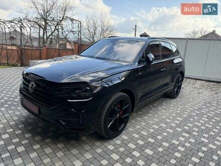 Чорний Фольксваген Туарег, об'ємом двигуна 2.97 л та пробігом 90 тис. км за 81383 $, фото 1 на Automoto.ua