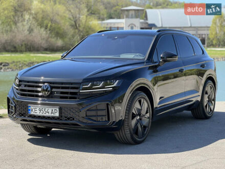 Фольксваген Туарег 2024 у Дніпро (Дніпропетровську) на Automoto.ua Чорний Фольксваген Туарег, об'ємом двигуна 2.97 л та пробігом 4 тис. км за 87500 $, фото 1 на Automoto.ua