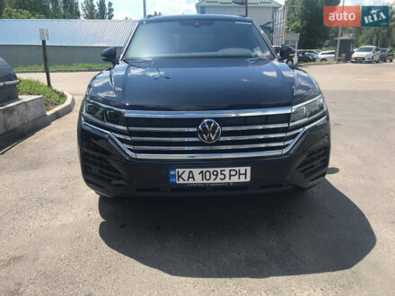 Фольксваген Туарег 2025 в Киеве на Automoto.ua Черный Фольксваген Туарег, объемом двигателя 2.97 л и пробегом 1 тыс. км за 73700 $, фото 1 на Automoto.ua