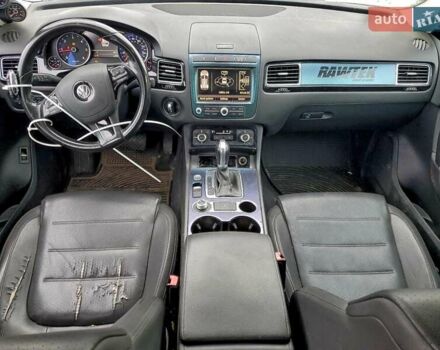 Фиолетовый Фольксваген Туарег, объемом двигателя 3 л и пробегом 129 тыс. км за 2750 $, фото 7 на Automoto.ua