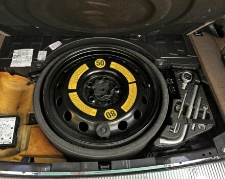 Коричневий Фольксваген Туарег, об'ємом двигуна 3 л та пробігом 321 тис. км за 7500 $, фото 19 на Automoto.ua