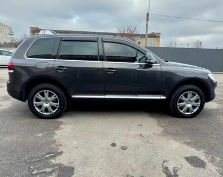 Коричневый Фольксваген Туарег, объемом двигателя 3 л и пробегом 391 тыс. км за 10900 $, фото 3 на Automoto.ua