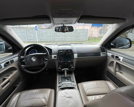 Коричневый Фольксваген Туарег, объемом двигателя 3 л и пробегом 391 тыс. км за 10900 $, фото 12 на Automoto.ua