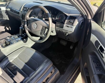 Коричневый Фольксваген Туарег, объемом двигателя 3 л и пробегом 132 тыс. км за 5500 $, фото 9 на Automoto.ua