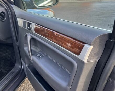 Коричневий Фольксваген Туарег, об'ємом двигуна 3 л та пробігом 308 тис. км за 14000 $, фото 14 на Automoto.ua