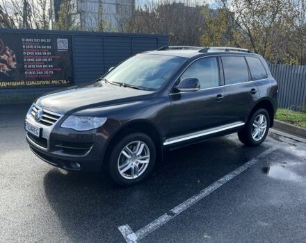 Коричневий Фольксваген Туарег, об'ємом двигуна 3 л та пробігом 308 тис. км за 14000 $, фото 4 на Automoto.ua