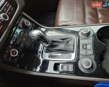 Коричневый Фольксваген Туарег, объемом двигателя 2.97 л и пробегом 260 тыс. км за 19950 $, фото 23 на Automoto.ua