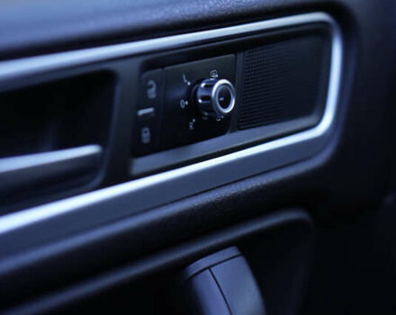 Коричневый Фольксваген Туарег, объемом двигателя 2.97 л и пробегом 304 тыс. км за 17449 $, фото 11 на Automoto.ua