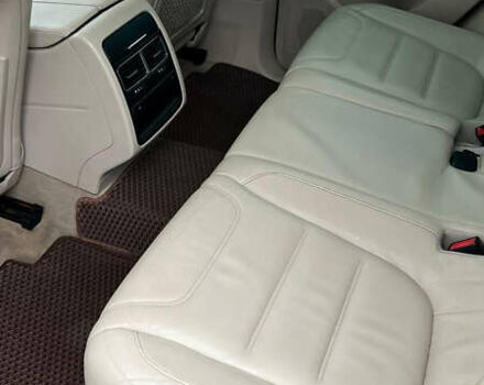 Коричневий Фольксваген Туарег, об'ємом двигуна 2.97 л та пробігом 368 тис. км за 15500 $, фото 26 на Automoto.ua