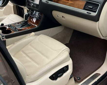 Коричневий Фольксваген Туарег, об'ємом двигуна 2.97 л та пробігом 368 тис. км за 15500 $, фото 34 на Automoto.ua