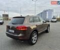 Коричневый Фольксваген Туарег, объемом двигателя 2.97 л и пробегом 260 тыс. км за 19950 $, фото 4 на Automoto.ua