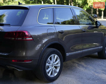 Коричневый Фольксваген Туарег, объемом двигателя 2.97 л и пробегом 304 тыс. км за 17449 $, фото 9 на Automoto.ua