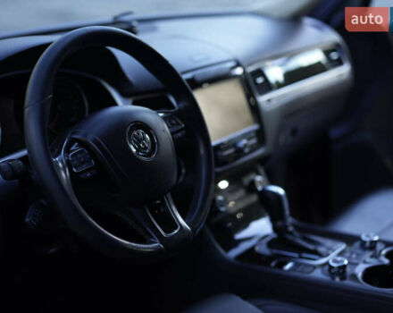 Коричневый Фольксваген Туарег, объемом двигателя 2.97 л и пробегом 304 тыс. км за 17449 $, фото 12 на Automoto.ua