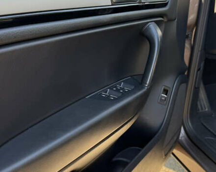 Коричневий Фольксваген Туарег, об'ємом двигуна 3.6 л та пробігом 194 тис. км за 14500 $, фото 34 на Automoto.ua