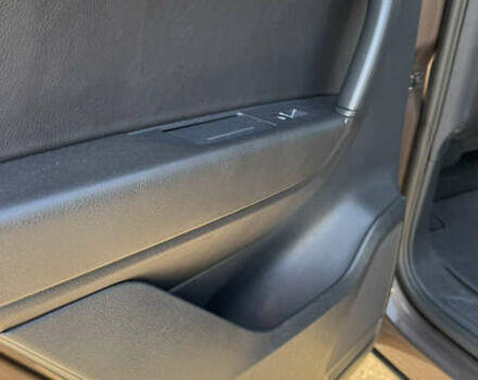 Коричневий Фольксваген Туарег, об'ємом двигуна 3.6 л та пробігом 194 тис. км за 14500 $, фото 33 на Automoto.ua