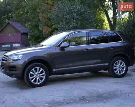 Коричневый Фольксваген Туарег, объемом двигателя 2.97 л и пробегом 304 тыс. км за 17449 $, фото 1 на Automoto.ua