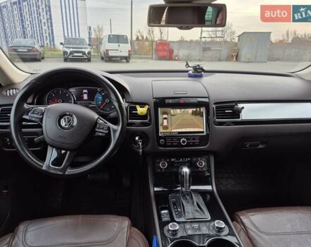 Коричневый Фольксваген Туарег, объемом двигателя 2.97 л и пробегом 260 тыс. км за 19950 $, фото 14 на Automoto.ua