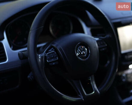 Коричневый Фольксваген Туарег, объемом двигателя 2.97 л и пробегом 304 тыс. км за 17449 $, фото 17 на Automoto.ua