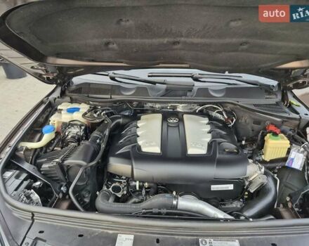 Коричневый Фольксваген Туарег, объемом двигателя 2.97 л и пробегом 260 тыс. км за 19950 $, фото 24 на Automoto.ua