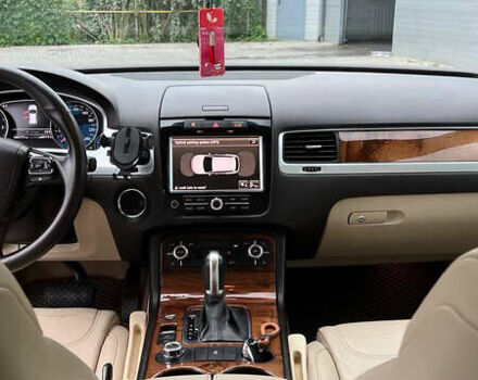 Коричневий Фольксваген Туарег, об'ємом двигуна 2.97 л та пробігом 368 тис. км за 15500 $, фото 28 на Automoto.ua