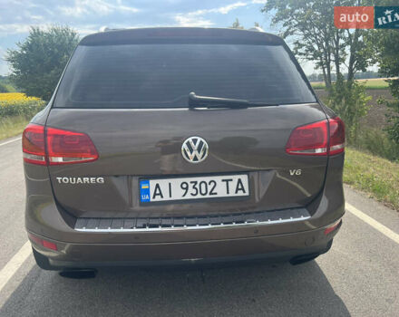 Коричневый Фольксваген Туарег, объемом двигателя 2.97 л и пробегом 284 тыс. км за 14300 $, фото 4 на Automoto.ua