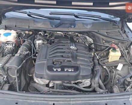 Коричневий Фольксваген Туарег, об'ємом двигуна 3.6 л та пробігом 201 тис. км за 12500 $, фото 7 на Automoto.ua