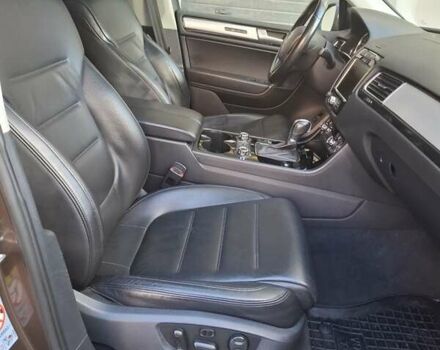 Коричневый Фольксваген Туарег, объемом двигателя 2.97 л и пробегом 295 тыс. км за 21499 $, фото 47 на Automoto.ua