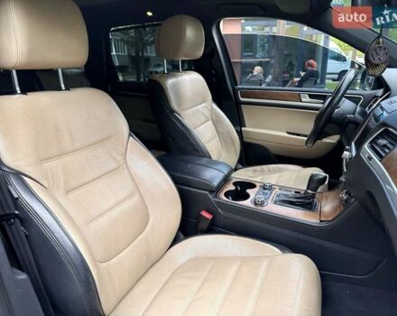 Коричневый Фольксваген Туарег, объемом двигателя 4.13 л и пробегом 294 тыс. км за 16999 $, фото 18 на Automoto.ua