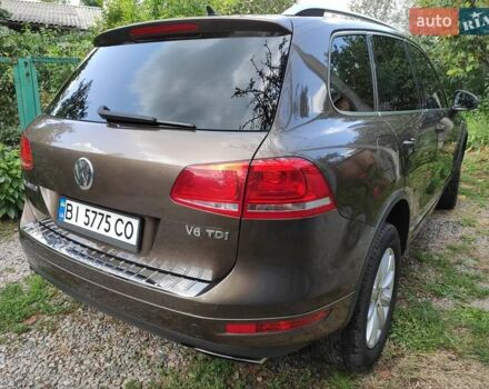 Коричневый Фольксваген Туарег, объемом двигателя 2.97 л и пробегом 211 тыс. км за 16500 $, фото 3 на Automoto.ua