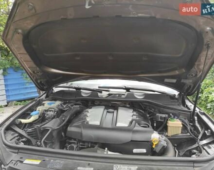 Коричневый Фольксваген Туарег, объемом двигателя 2.97 л и пробегом 211 тыс. км за 16500 $, фото 16 на Automoto.ua