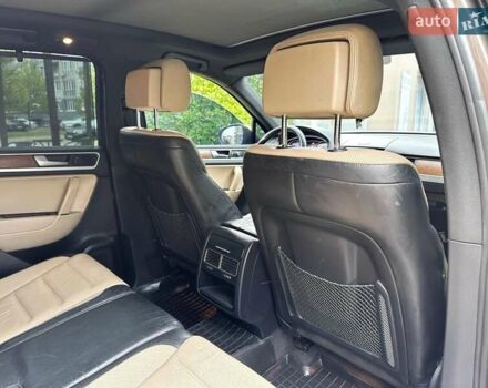 Коричневый Фольксваген Туарег, объемом двигателя 4.13 л и пробегом 294 тыс. км за 16999 $, фото 30 на Automoto.ua