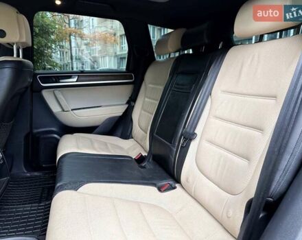 Коричневый Фольксваген Туарег, объемом двигателя 4.13 л и пробегом 294 тыс. км за 16999 $, фото 34 на Automoto.ua