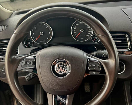 Коричневий Фольксваген Туарег, об'ємом двигуна 3 л та пробігом 222 тис. км за 17900 $, фото 23 на Automoto.ua