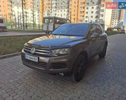 Коричневый Фольксваген Туарег, объемом двигателя 2.97 л и пробегом 295 тыс. км за 21499 $, фото 2 на Automoto.ua