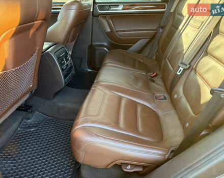 Коричневый Фольксваген Туарег, объемом двигателя 2.97 л и пробегом 151 тыс. км за 24990 $, фото 14 на Automoto.ua