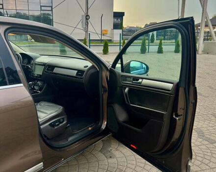 Коричневий Фольксваген Туарег, об'ємом двигуна 3 л та пробігом 222 тис. км за 17900 $, фото 13 на Automoto.ua