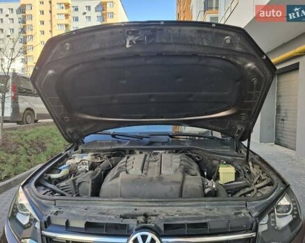 Коричневый Фольксваген Туарег, объемом двигателя 2.97 л и пробегом 295 тыс. км за 21499 $, фото 68 на Automoto.ua