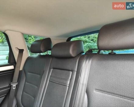 Коричневый Фольксваген Туарег, объемом двигателя 2.97 л и пробегом 211 тыс. км за 16500 $, фото 32 на Automoto.ua